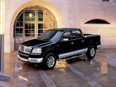 Lincoln Mark LT.jpg