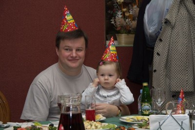 IMG_0015.jpg (95.37 КБ) 2966 просмотров С дочкой.