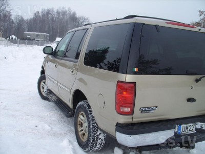 ford-expedition-2.800.jpg