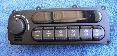 $(KGrHqMOKiEE3ykefpeNBN9mnuS)fg~~_3.JPG (86.09 КБ) 1513 просмотров панель климата