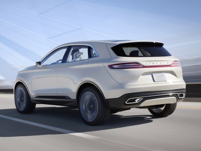 Lincoln MKC concept 3.jpg