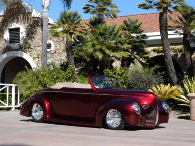 0904sr_01_z 1939_ford_convertible 2009_goodguys_street_rod_d_elegance.jpg
