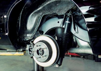 p111917_large+2003_mercury_marauder_sedan+brakes_II.jpg
