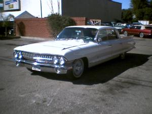 1961 CADILLAC FLEETWOOD 
<br />LOADED car,a/c,p/w,p/w,p/s drive its car any where!!!