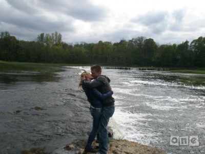 IMO000427.jpg (53.95 КБ) 3246 просмотров 12.06.2009 с супругой