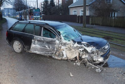 IMO001228.jpg (120.8 КБ) 3289 просмотров IMO001228.jpg